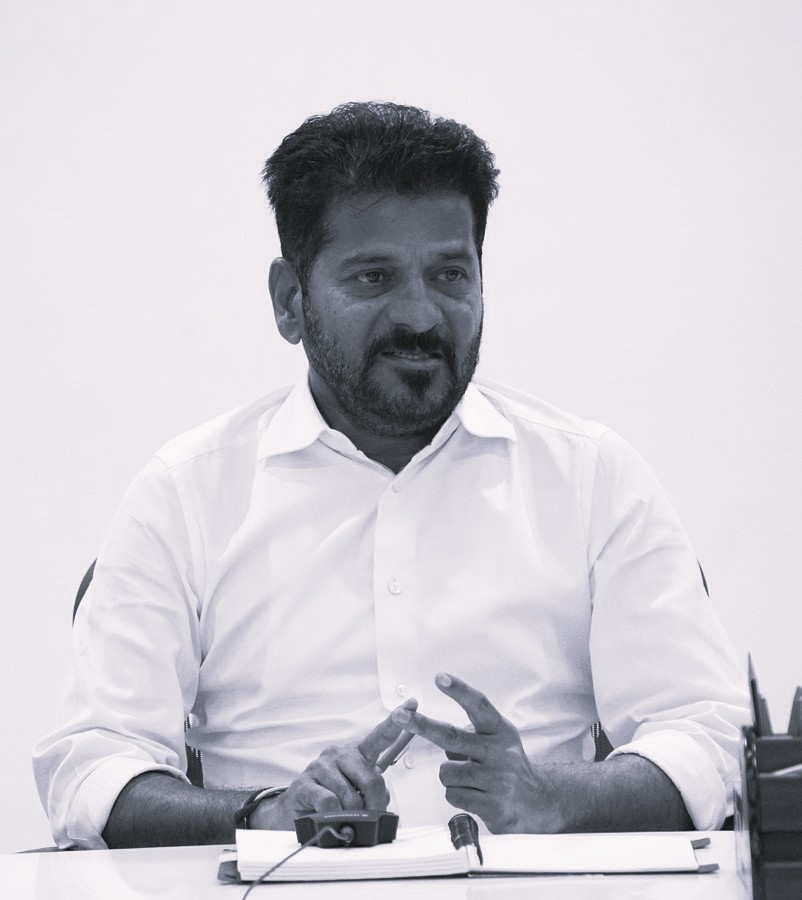 CM Revanth Reddy Pushes for Grassroots Expansion of Prajavani Services