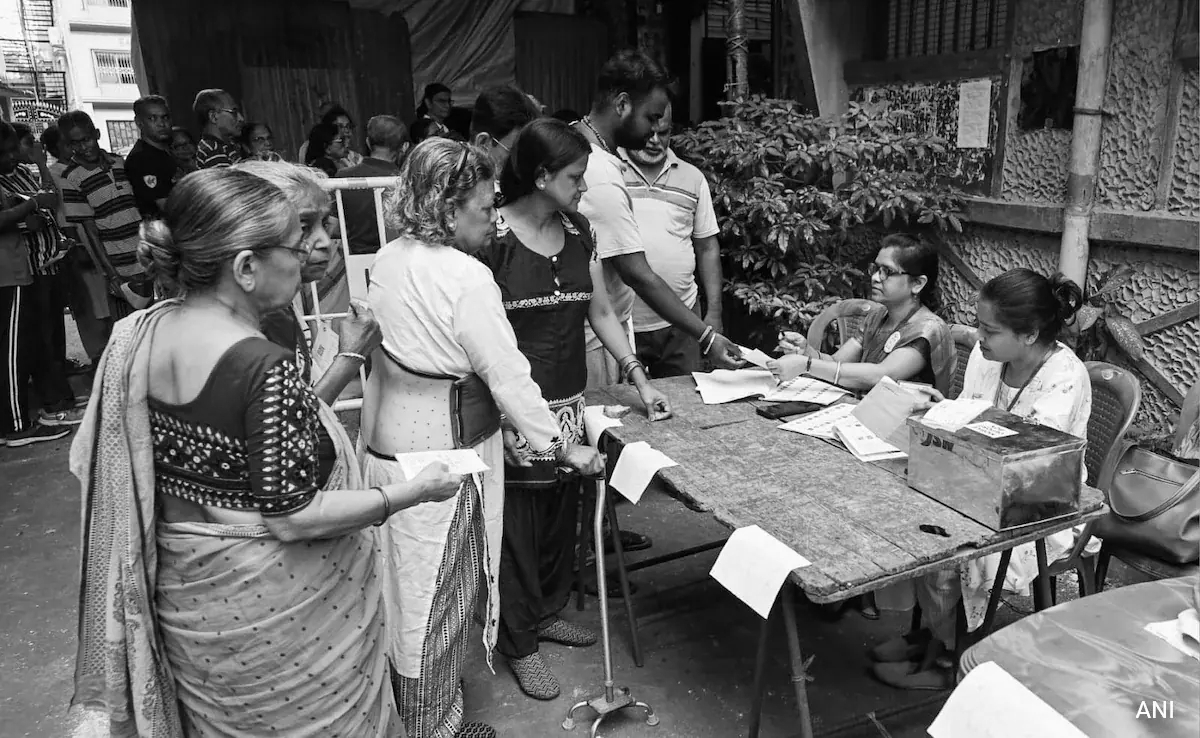 EC-Ordered Repoll Sees Massive Turnout in Bengal’s Magrahat, Diamond Harbour