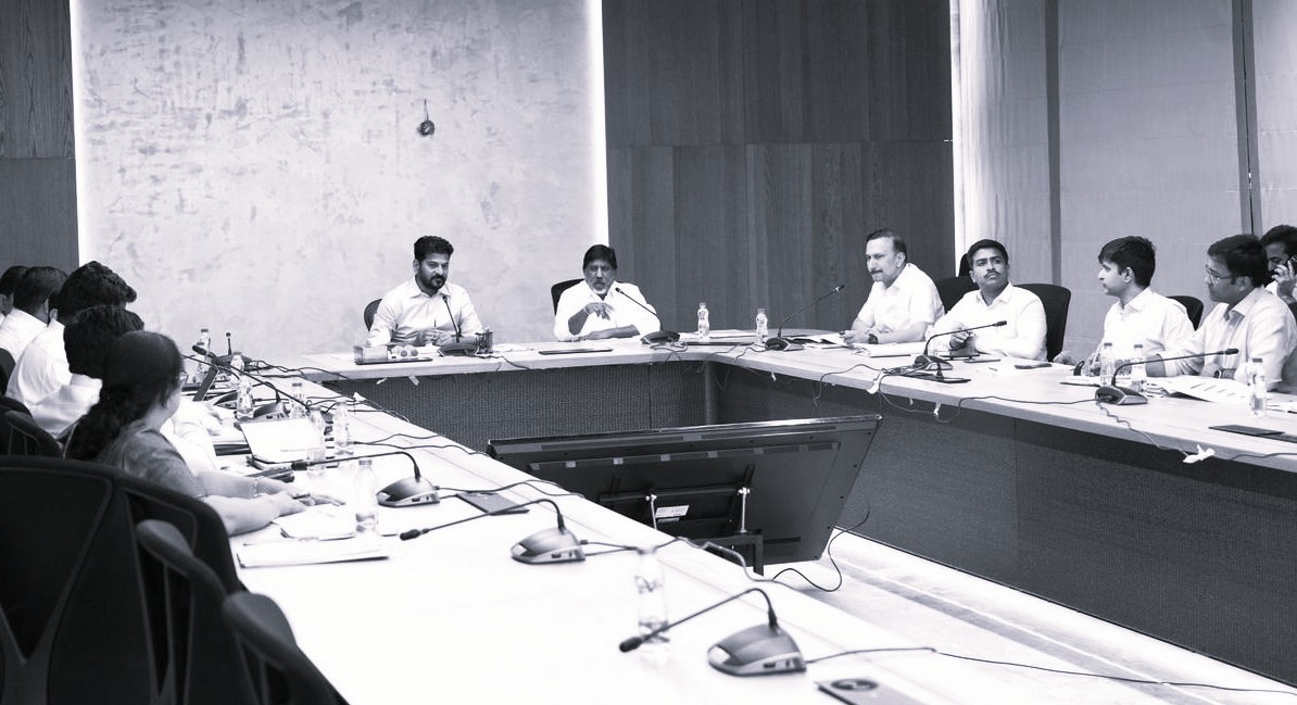 Revanth Reddy Orders Major Power Sector Revamp in Telangana