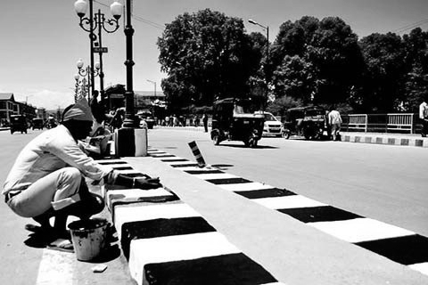 Srinagar Gets Facelift Ahead Of 'Darbar Move'