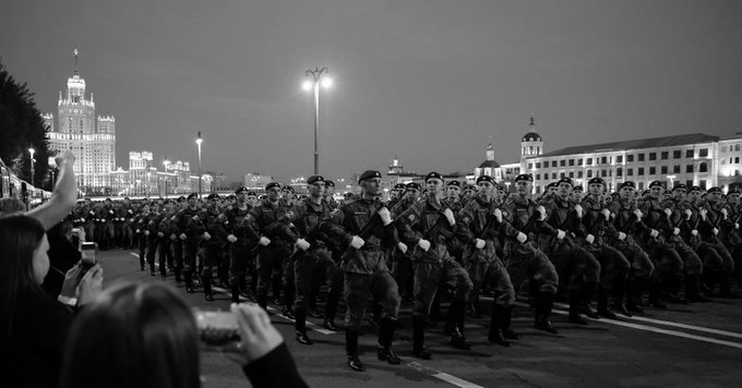 Russia Declares Victory Day Truce in Ukraine, Kyiv Moves Ceasefire Two Days Earlier