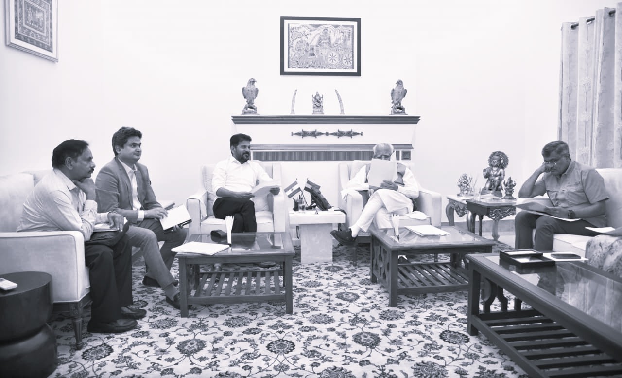 CM Revanth Reddy Pushes Centre for ₹38,595 Cr Hyderabad Metro Phase-2 Approval