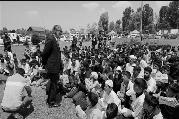 J&K: Shopian School Protest Against ‘Unlawful Entity’ Notification Under UAPA