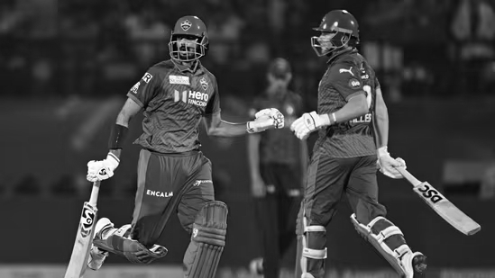 Kings Get Dethroned: Delhi Capitals Dismantle Punjab by 3 Wickets in a Breathtaking Chase