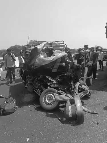 Thane MACT Grants Rs 47.78 Lakh Compensation to Man Disabled in Tempo Crash