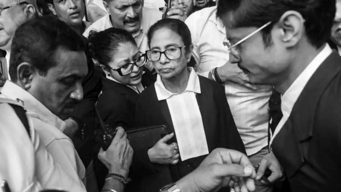 Mamata Banerjee Appears in Calcutta HC Over Post-Poll Violence Case