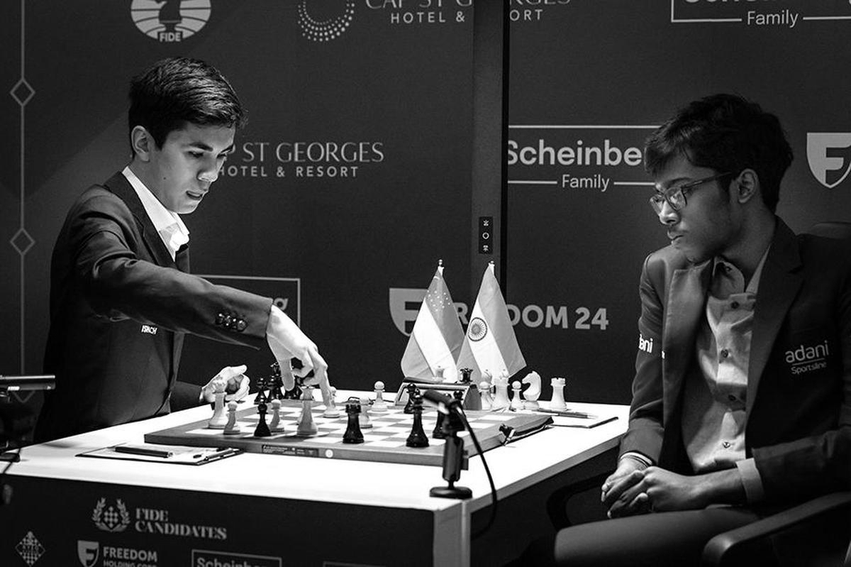 Super Chess Classic: Praggnanandhaa Stuns Sindarov, Shares Early Lead in Bucharest