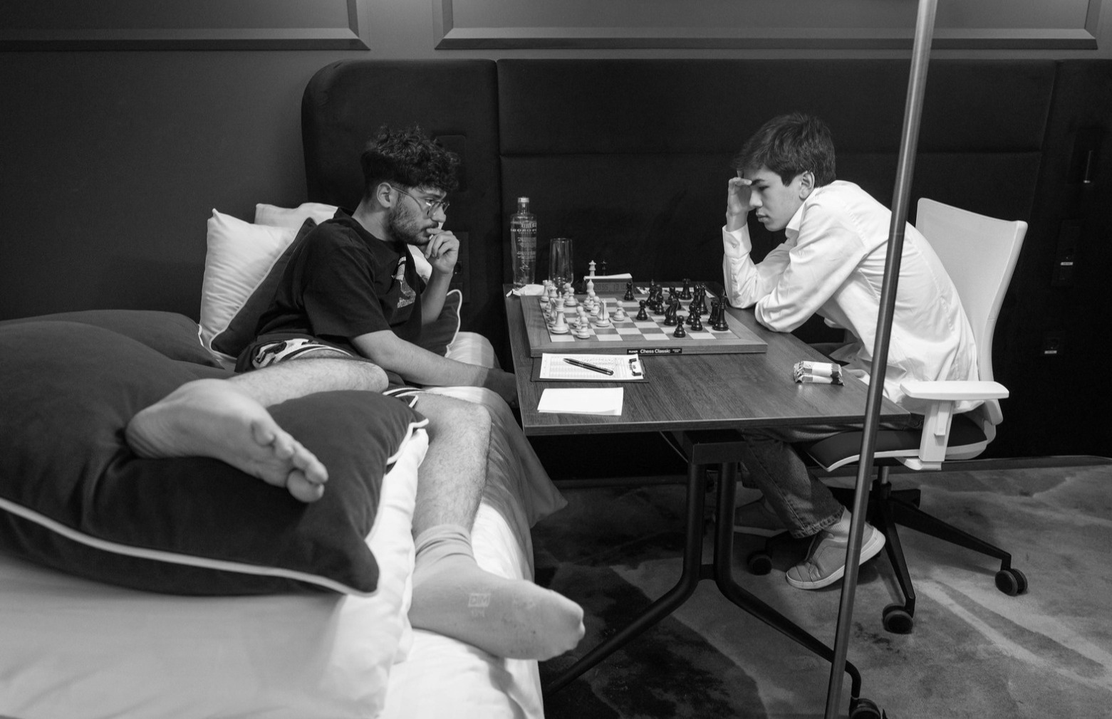 Firouzja Plays From Bed As Super Chess Classic Gets Its Most Unusual Venue
