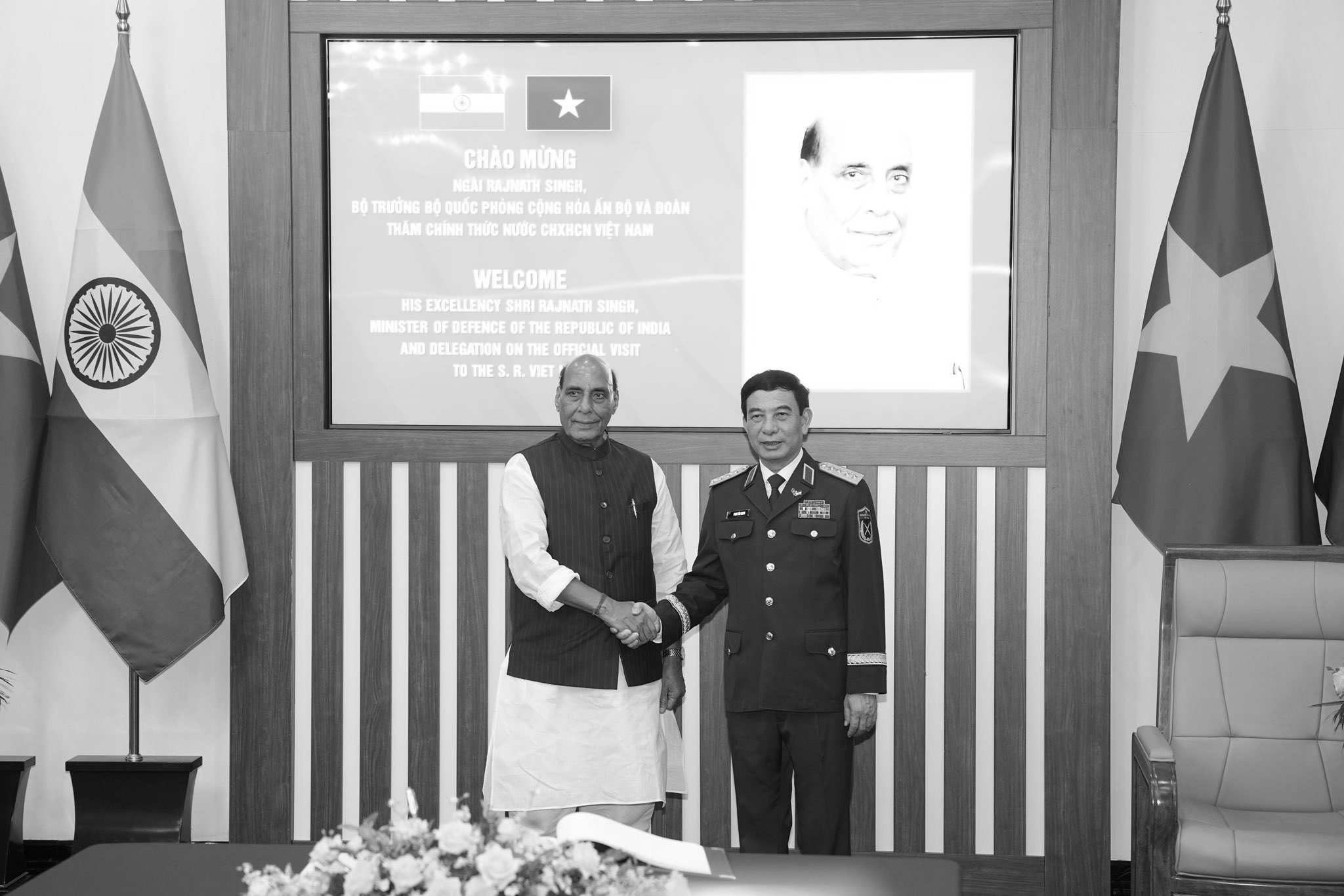 Rajnath Singh, Vietnam Defence Minister Expand Strategic Ties, Sign AI And Quantum MoU