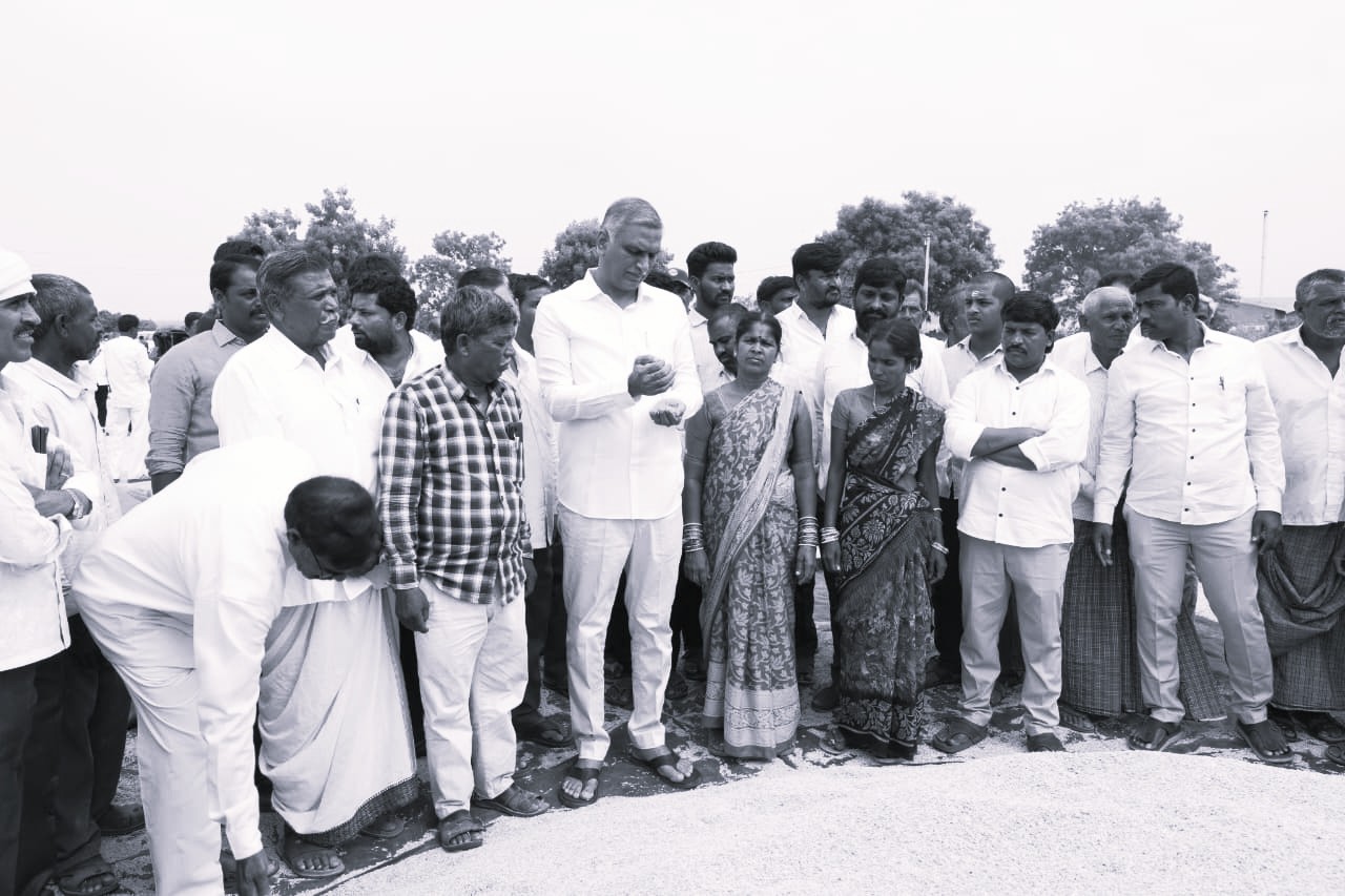 BRS Intensifies Attack on Congress Over Telangana Paddy Procurement Chaos