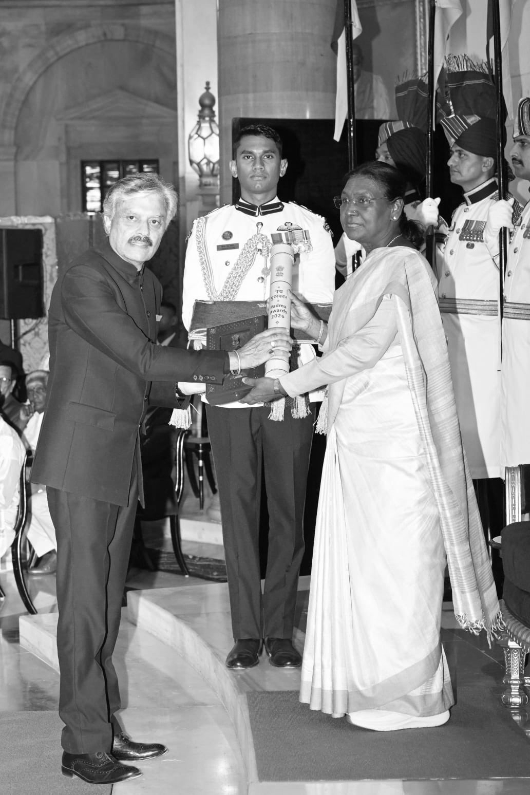 Padma Awards 2026! President Murmu Confers Prestigious Honours at Rashtrapati Bhavan Ceremony