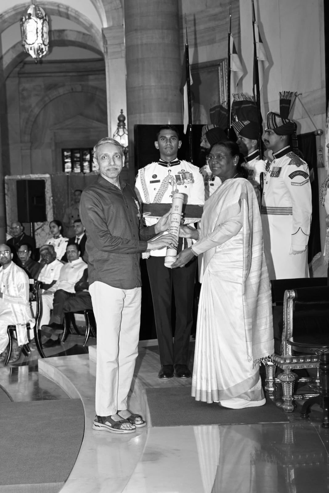 Padma Awards 2026! President Murmu Confers Prestigious Honours at Rashtrapati Bhavan Ceremony