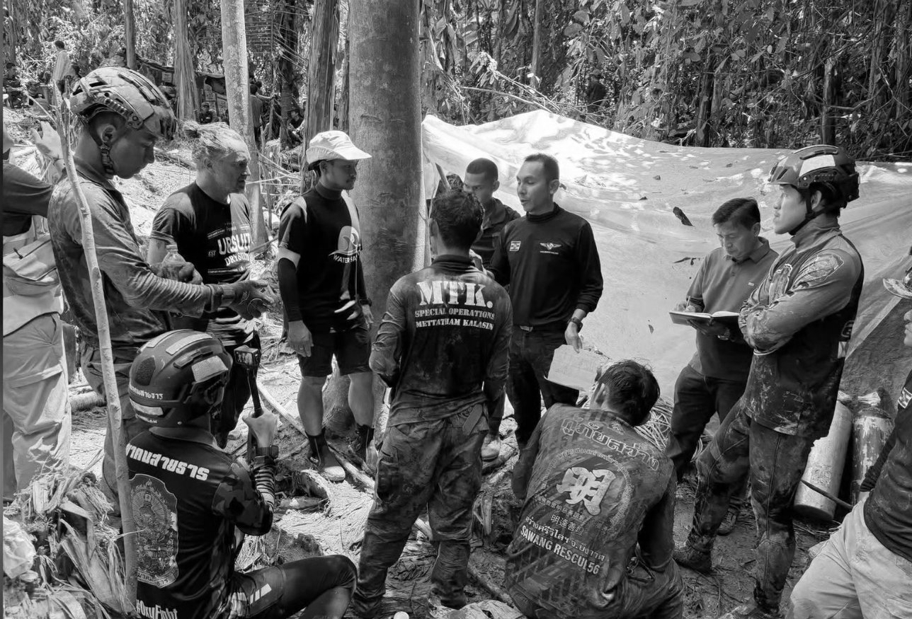 Rescue Teams Intensify Search for Seven Trapped in Laos Cave After Flash Floods Seal Exit