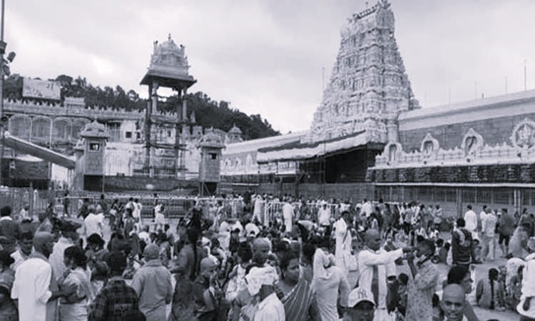 Pilgrim Surge at Tirumala: More Than 12 Lakh Devotees Tonsured