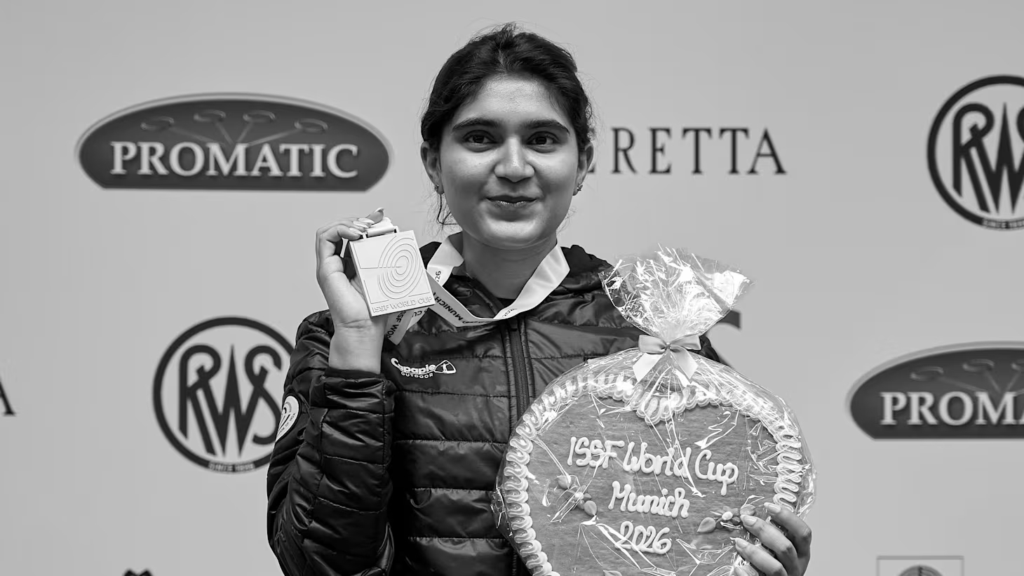 Golden Aim! Esha Singh Smashes World Record at ISSF World Cup