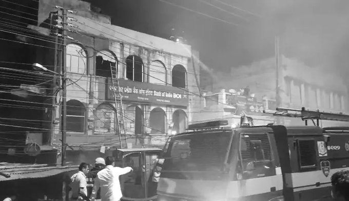 Over 30 Shops Destroyed in Massive Fire at Cuttack Fish Market