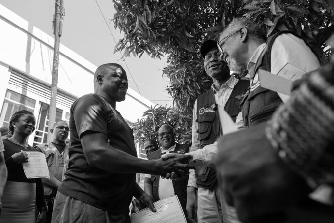 Congo’s Ebola Outbreak Grows to 282 Cases as Health Workers Share Survival Stories