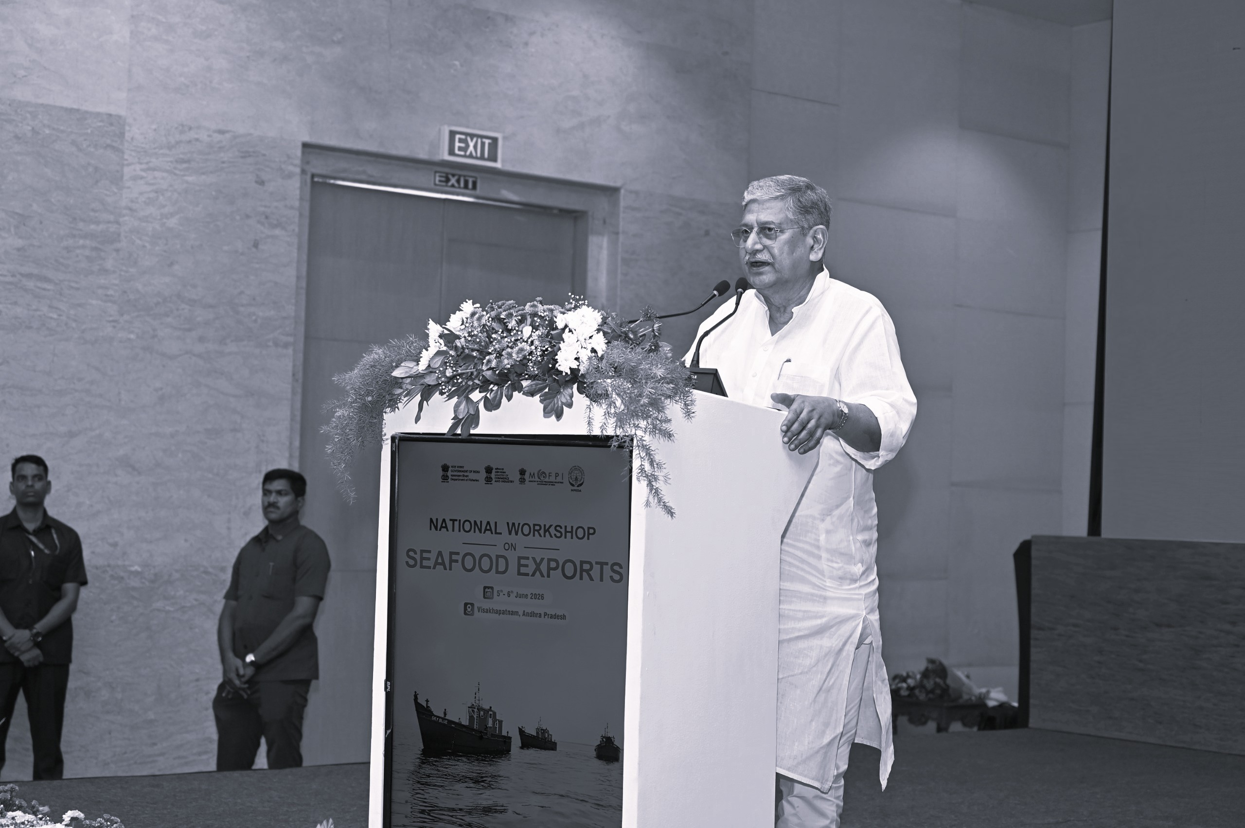 కాకినాడ ఫిషింగ్ హార్బర్ ఆధునికీకరణకు రూ. 72 కోట్లు మంజూరు: కేంద్ర మంత్రి రాజీవ్ రంజన్ సింగ్