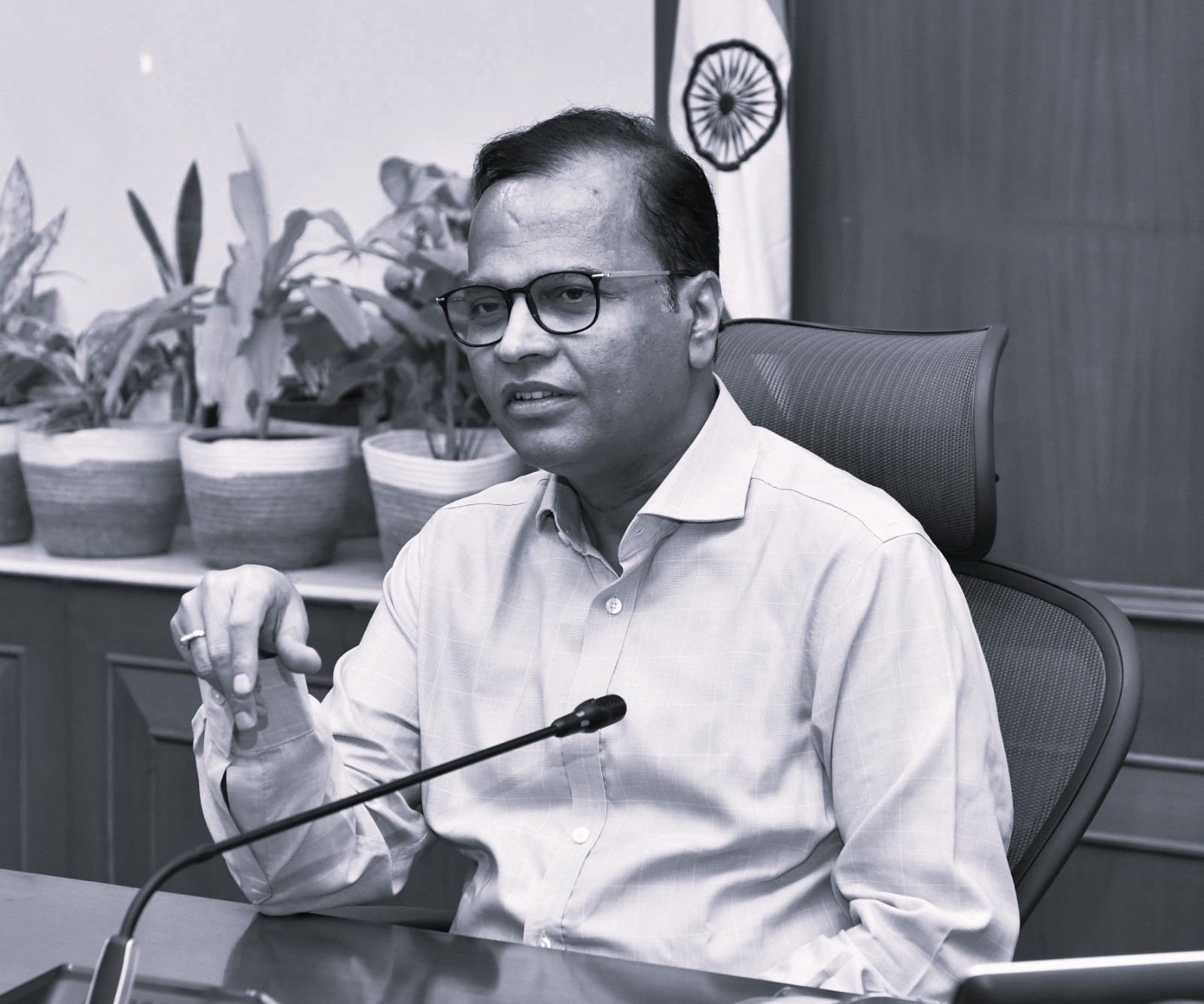 Telangana Chief Secretary Directs Flawless Arrangements For NEET 2026 Examination