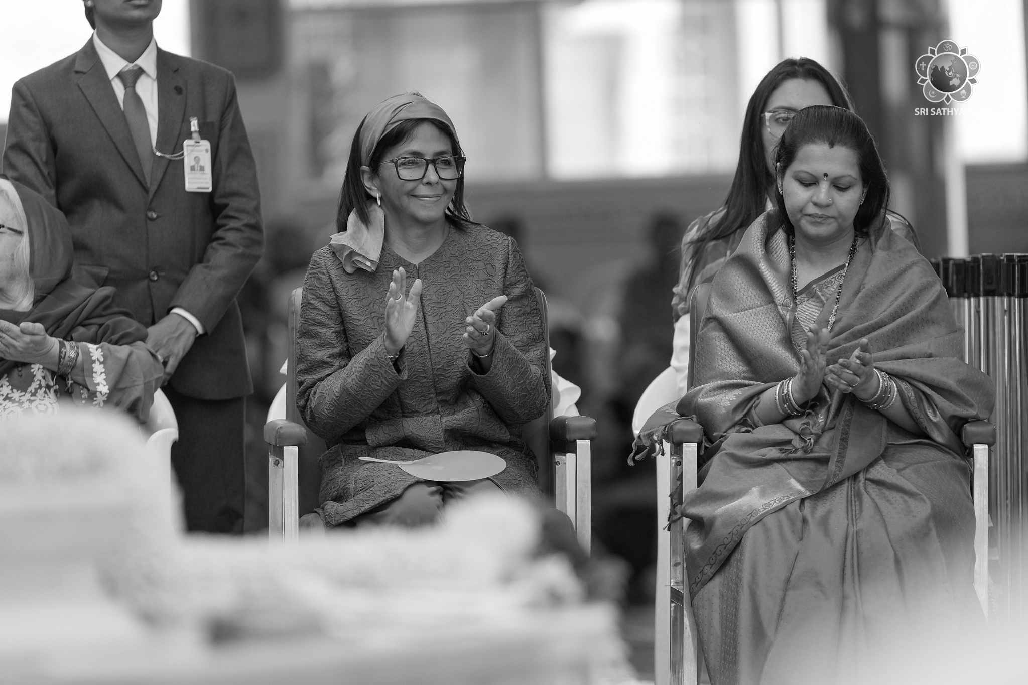 Venezuela’s Acting Prez Delcy Rodríguez Prays at Sri Sathya Sai Baba Mahasamadhi in Puttaparthi on Final Day of India Visit