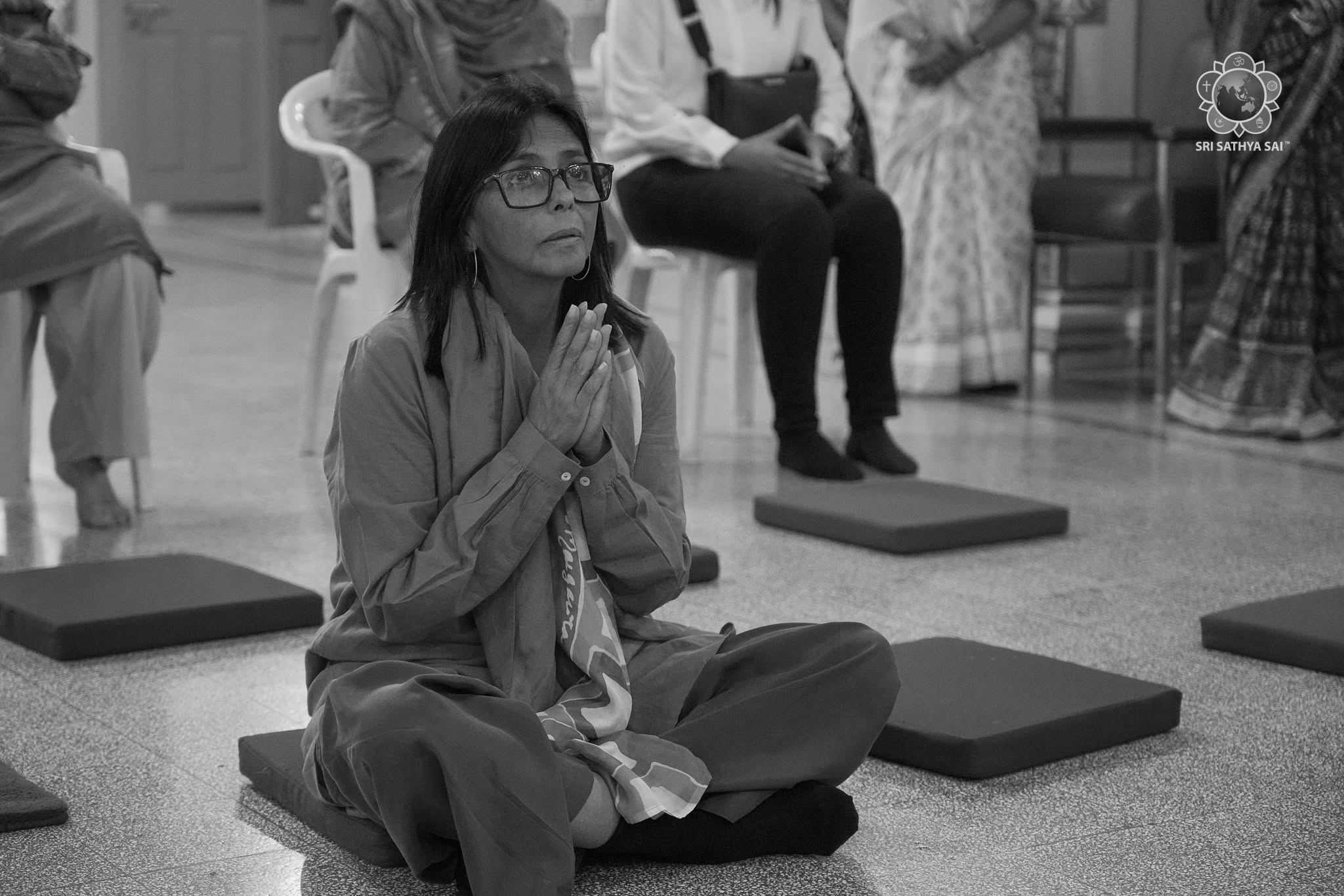 Venezuela’s Acting Prez Delcy Rodríguez Prays at Sri Sathya Sai Baba Mahasamadhi in Puttaparthi on Final Day of India Visit