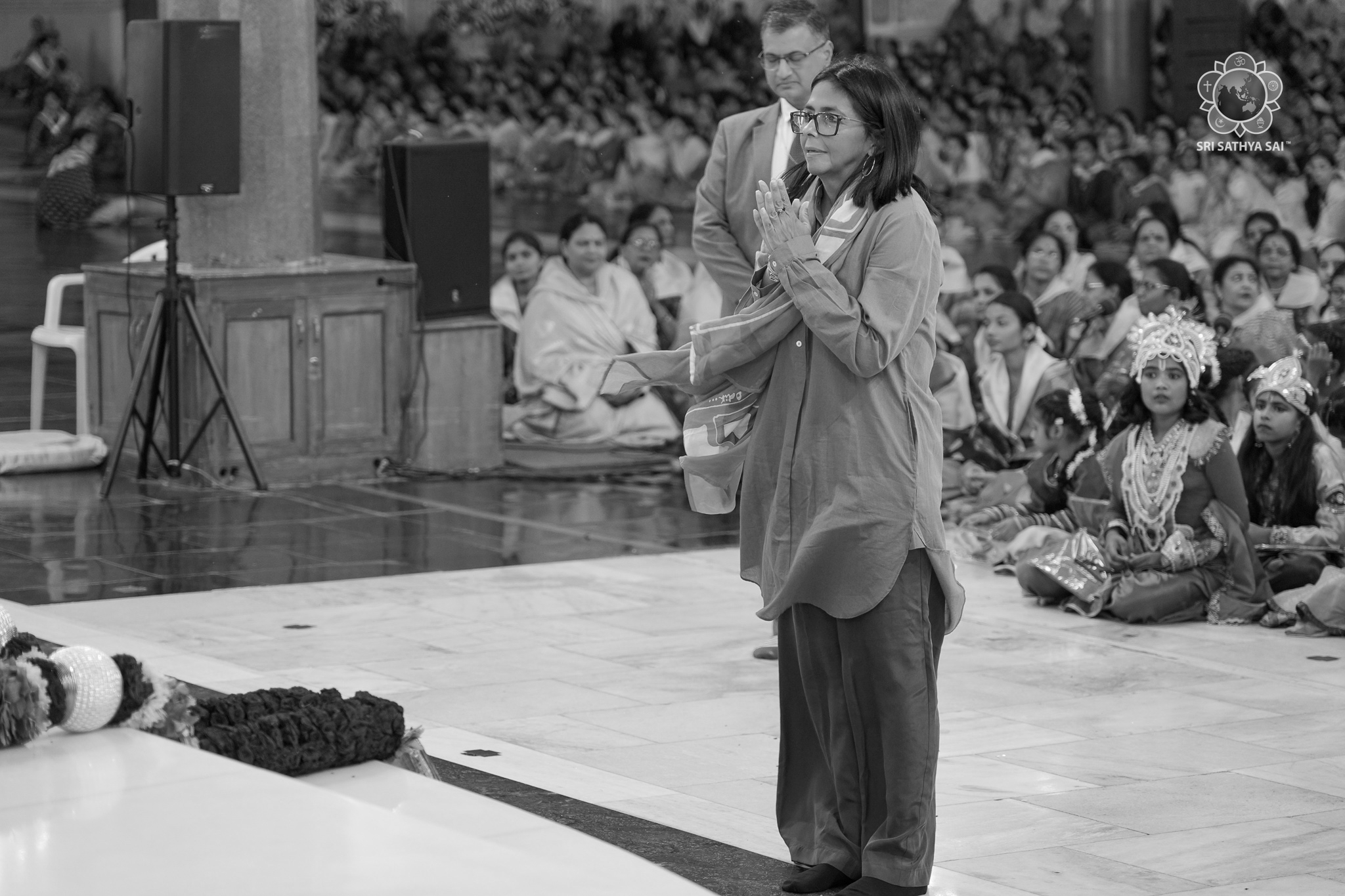 Venezuela’s Acting Prez Delcy Rodríguez Prays at Sri Sathya Sai Baba Mahasamadhi in Puttaparthi on Final Day of India Visit