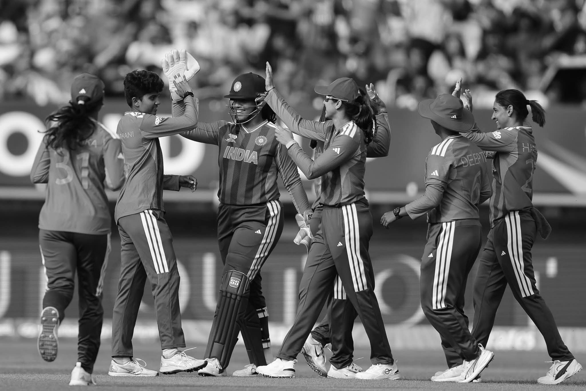 Smriti Mandhana Magic, Deepti’s Five-For Sink Pakistan as India Cruise in World Cup Opener