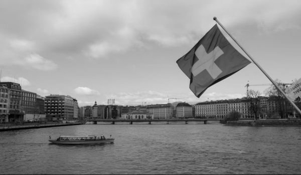 Swiss Ballot on 10 Million Population Limit Sparks National Debate