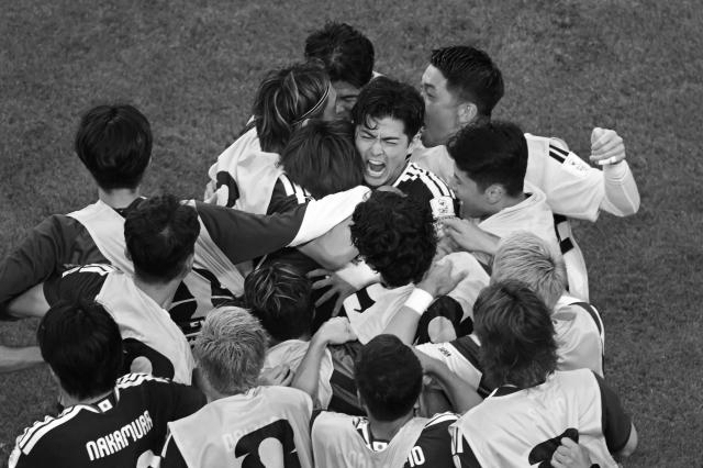 Kamada’s Late Header Stuns Netherlands as Japan Salvage Dramatic 2-2 Draw in World Cup Opener