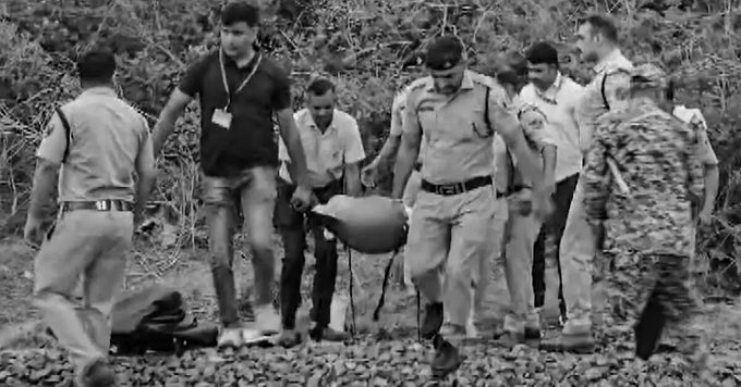 MP Train Tragedy: False Fire Alarm and Blind Curve Blamed for Deaths of Four Passengers
