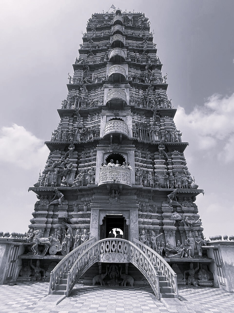 Gollala Mamidada: The Village of Sky-High Gopurams and Enduring Devotion