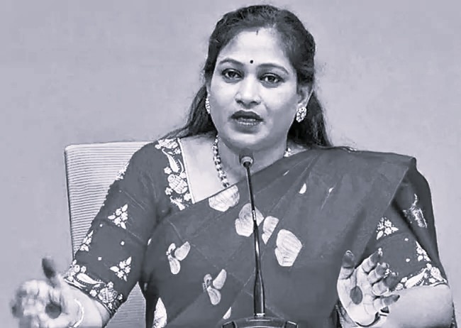 Home Minister Anita Terms Amarnath's Remarks an Attack on Women's Dignity, Public Service