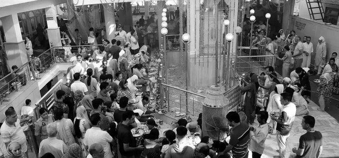 Over 9,000 Kashmiri Pandits Leave Jammu for Kheer Bhawani Mela