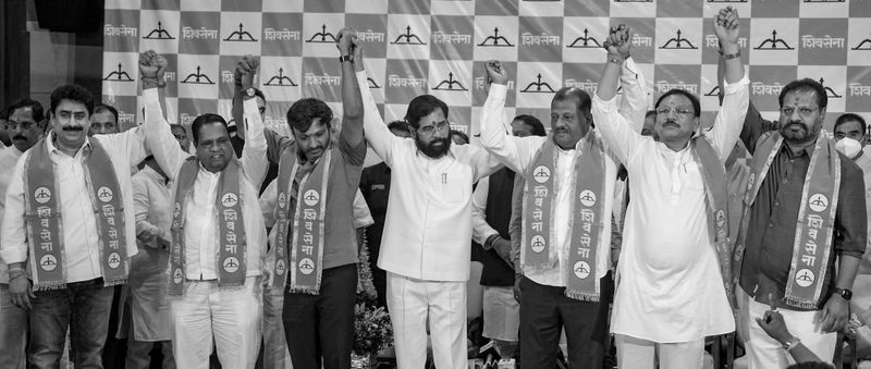 Shinde Hits a Sixer: All Six Rebel MPs Quit Uddhav's Sena, Operation Tiger Declared Complete