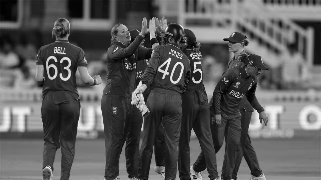 England Power Into Women’s T20 World Cup Semifinals With Dominant Win Over West Indies