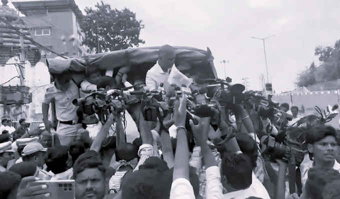 Political Showdown Grips Telangana Over Tenders, Debt and Transparency