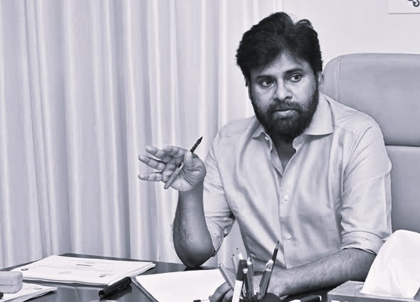 Deputy CM Pawan Kalyan Applauds Government School After Admissions Close Due to High Demand