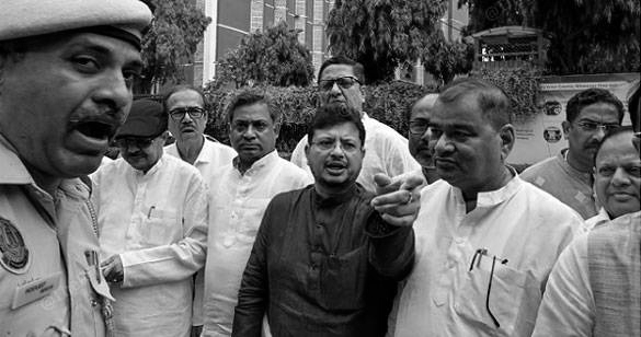 TMC Power Struggle Deepens as Rebel Faction Stakes Claim Before Election Commission