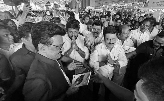 M K Stalin Heads to London for Family Event, Heavy Crowding Leads to Airport Traffic Chaos