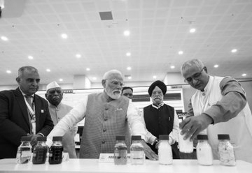 PM Modi Unveils Rs 1 Lakh Crore Projects Across Rajasthan and Gujarat with Refinery and Chip Plant
