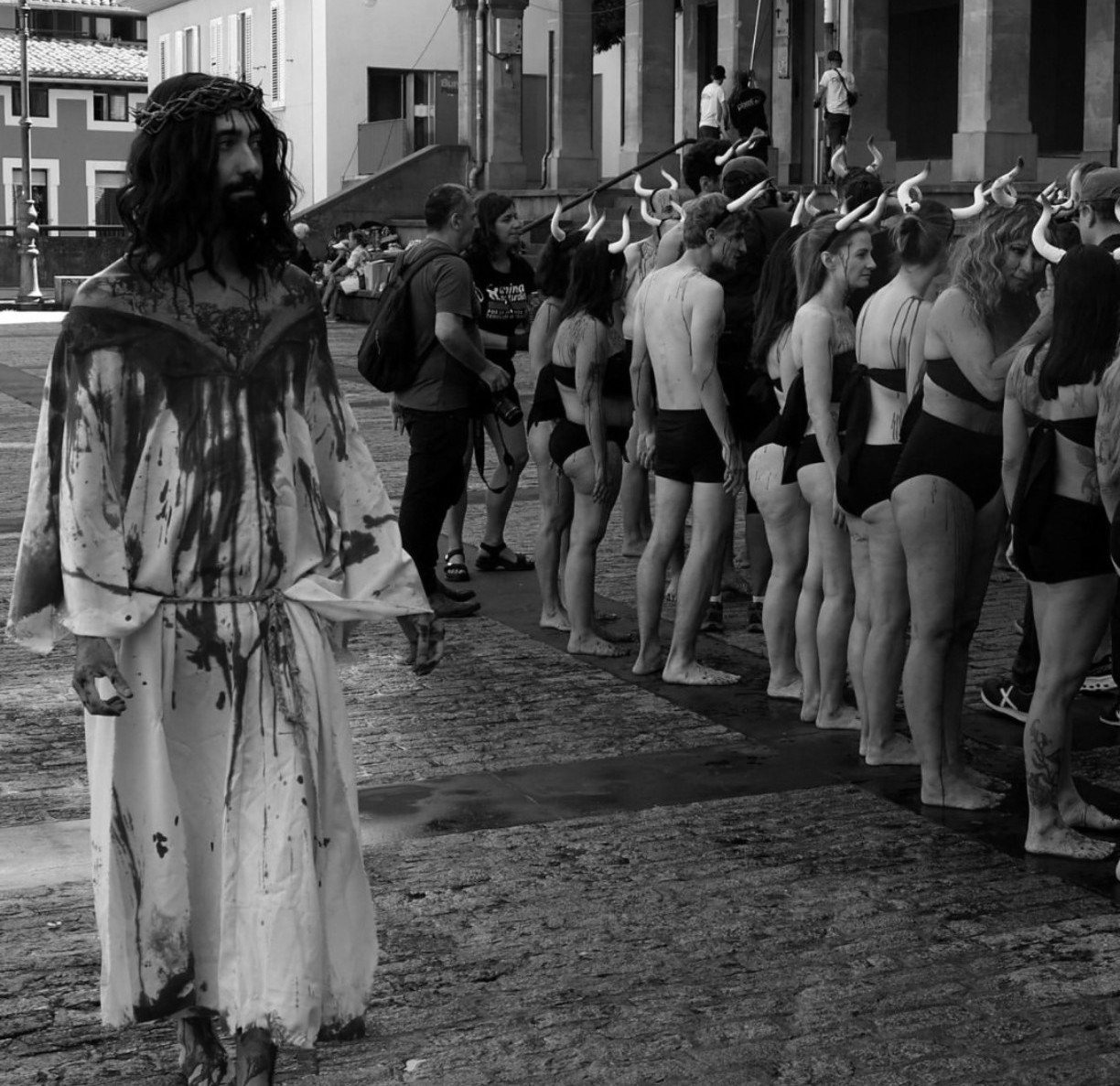 Bullfighting Is A Sin: Jesus Dressed Activist Sparks Pamplona Clash Before San Fermín Festival