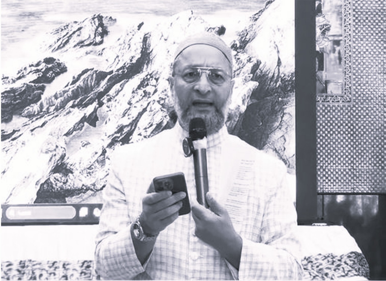 Owaisi Urges Telangana Govt to Issue Residence Certificates During SIR