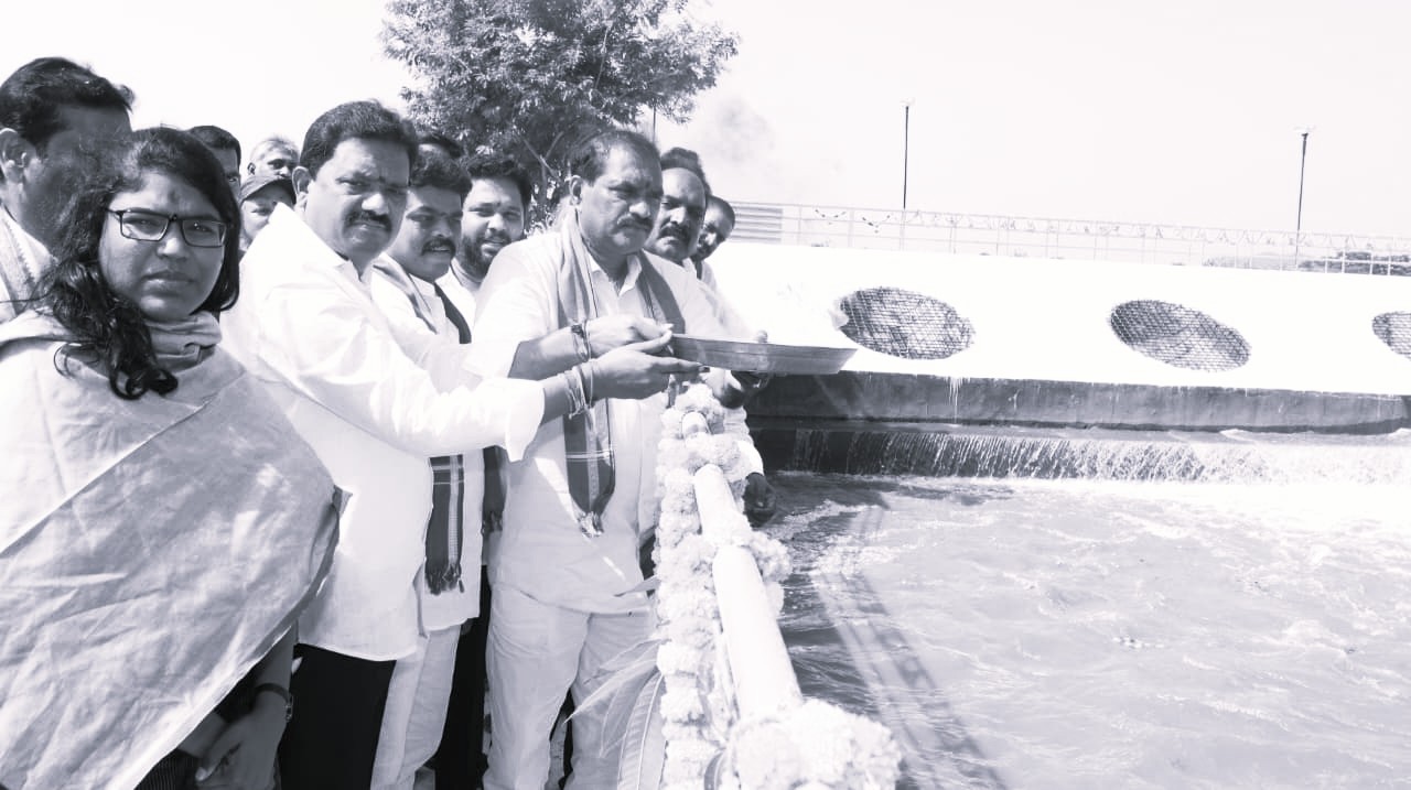 Pattiseema Pumps Godavari Water to Revive Krishna Delta