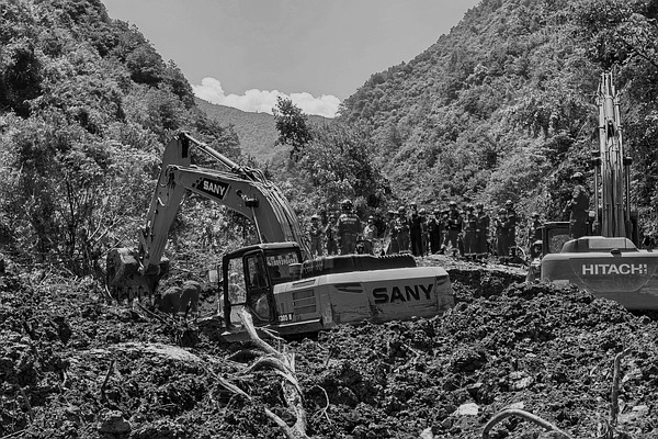 Rescue Ends in China Landslide Tragedy, 21 Confirmed Dead